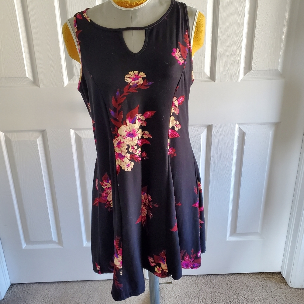 Floral dress (soft cotton)